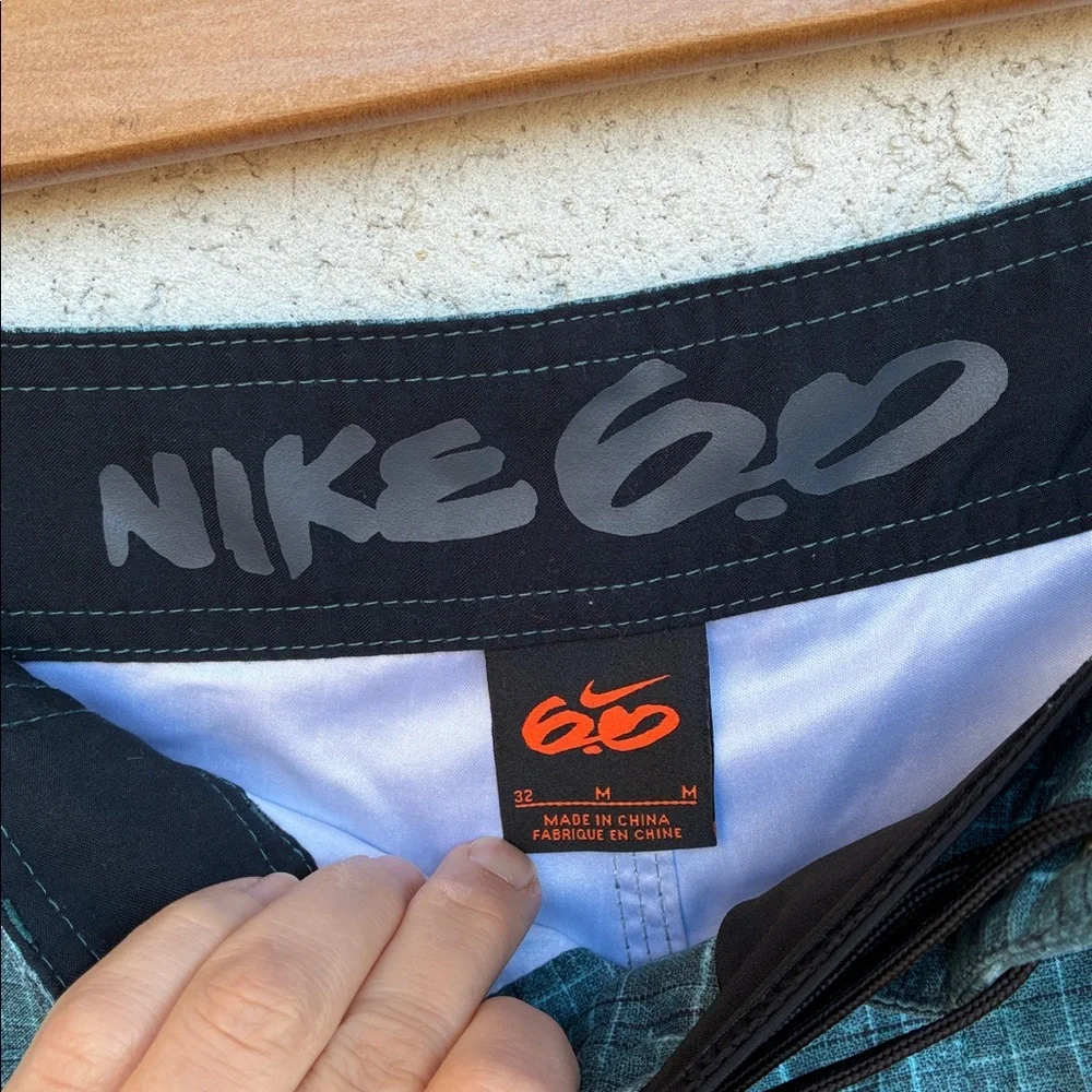 Nike 6.0  green black plaid  Swim or quick dry shorts for water sports